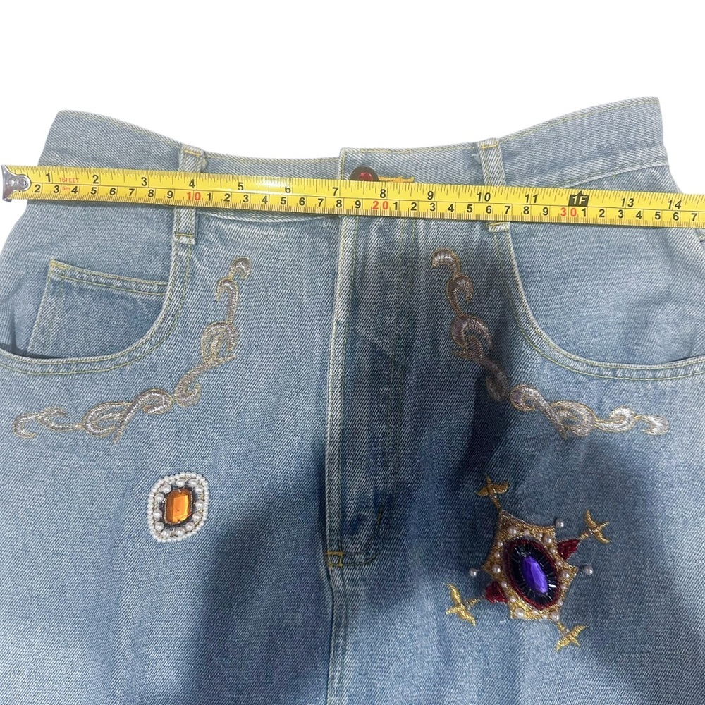 Cedars Embellished Denim Skirt; Y2K-era embellished denim skirt; Size 10 - Picture 8 of 10